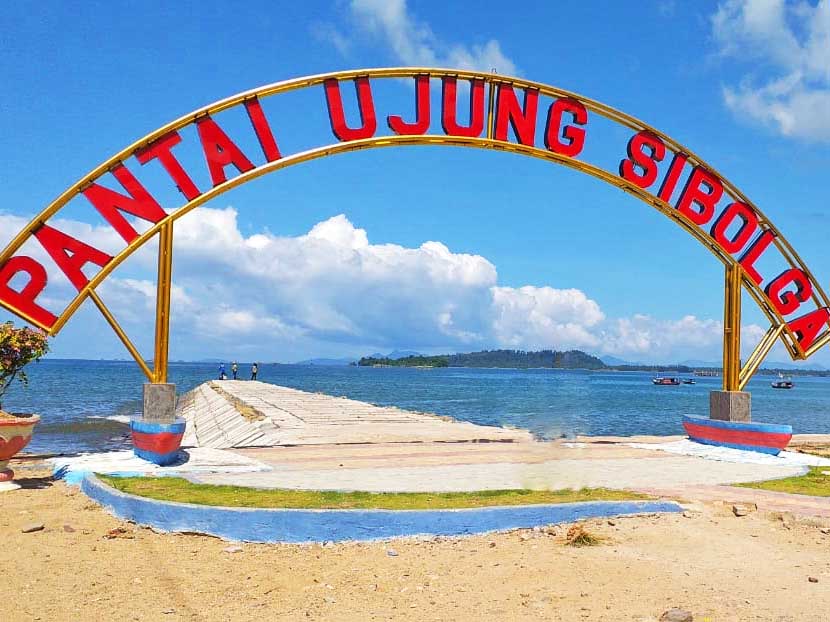 Pantai Ujung Sibolga, Pantai Pasir Putih dengan Spot Snorkeling Favorit ... Pantai Ujung Sibolga, Pantai Pasir Putih dengan Spot Snorkeling Favorit ...