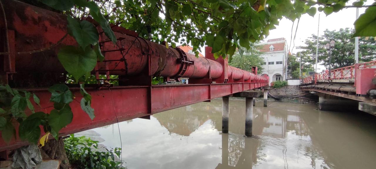 Di Jalan Berdarah-darah, Husni Ternyata Korban Penimpasan di Jembatan ... Kisah jembatan berdarah di Gunung Tinggi Jalan Sadar
